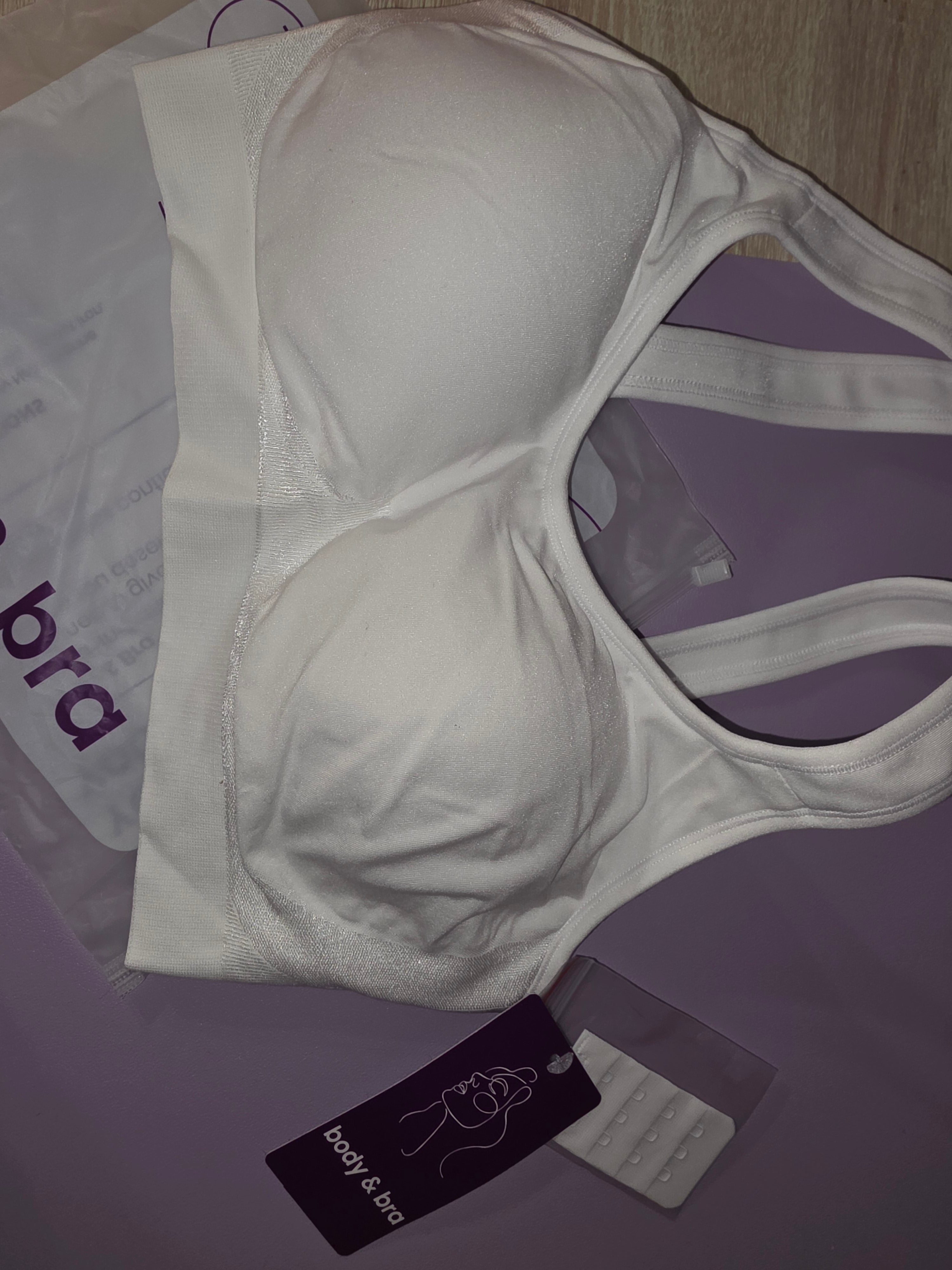 Body & Bra white size meduim
