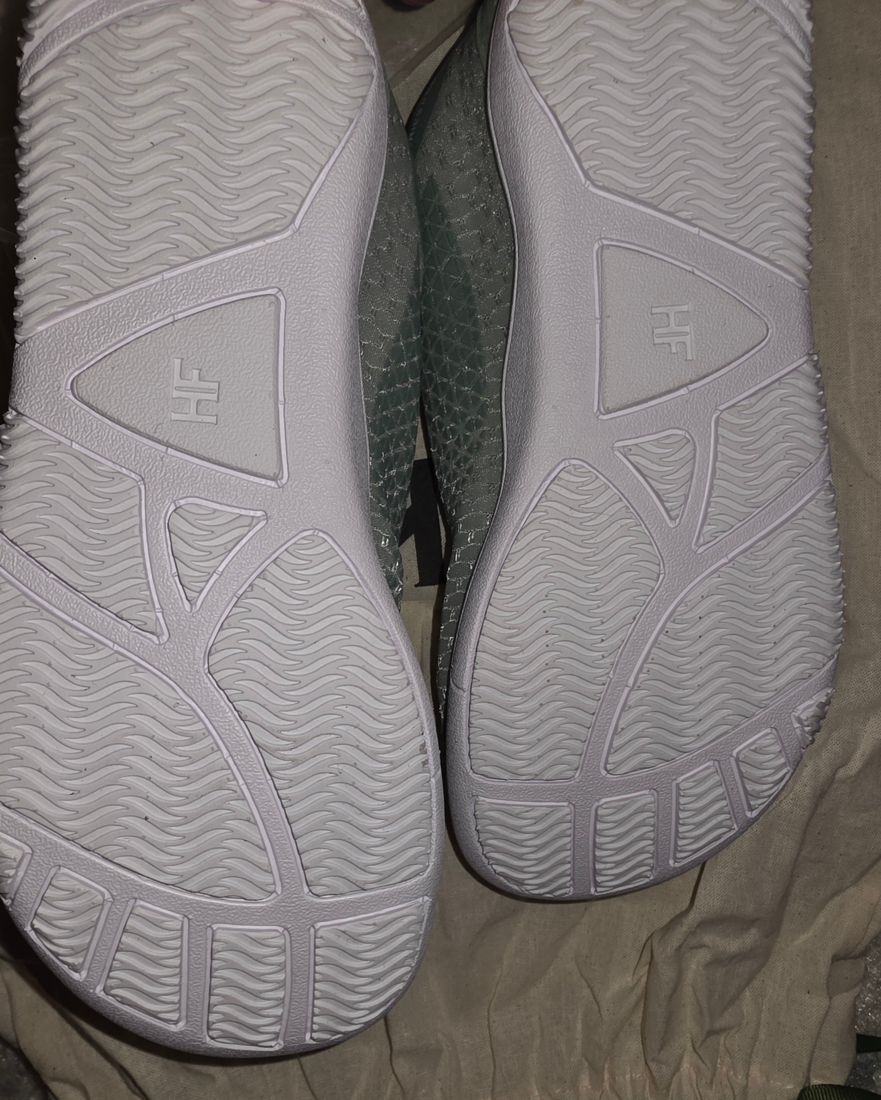 Hike footwear