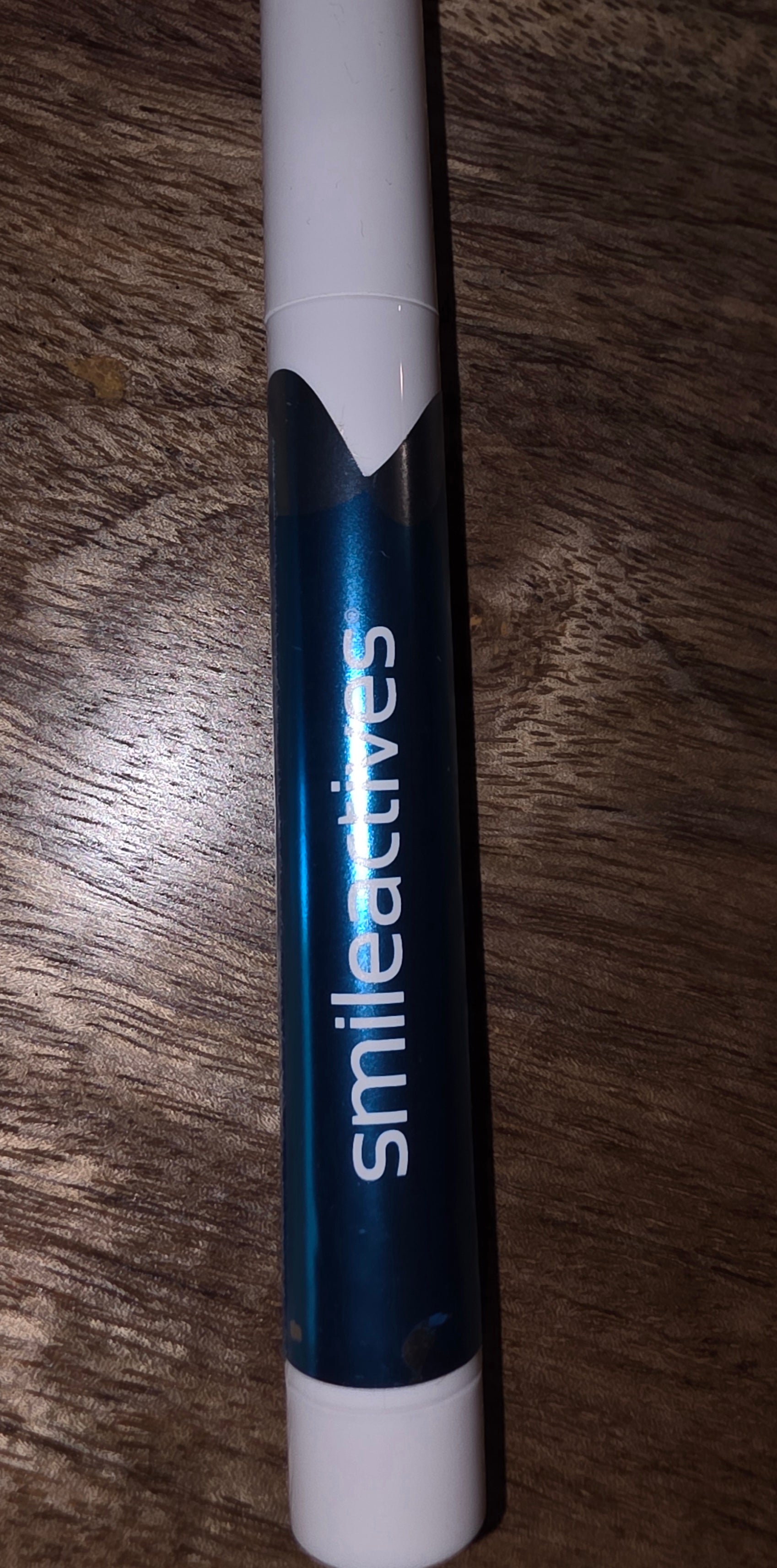 Smile active whitening pen