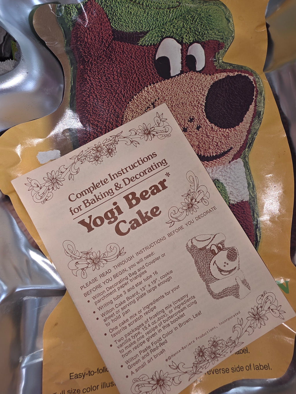 Yogi Bear Cake Pan Vintage