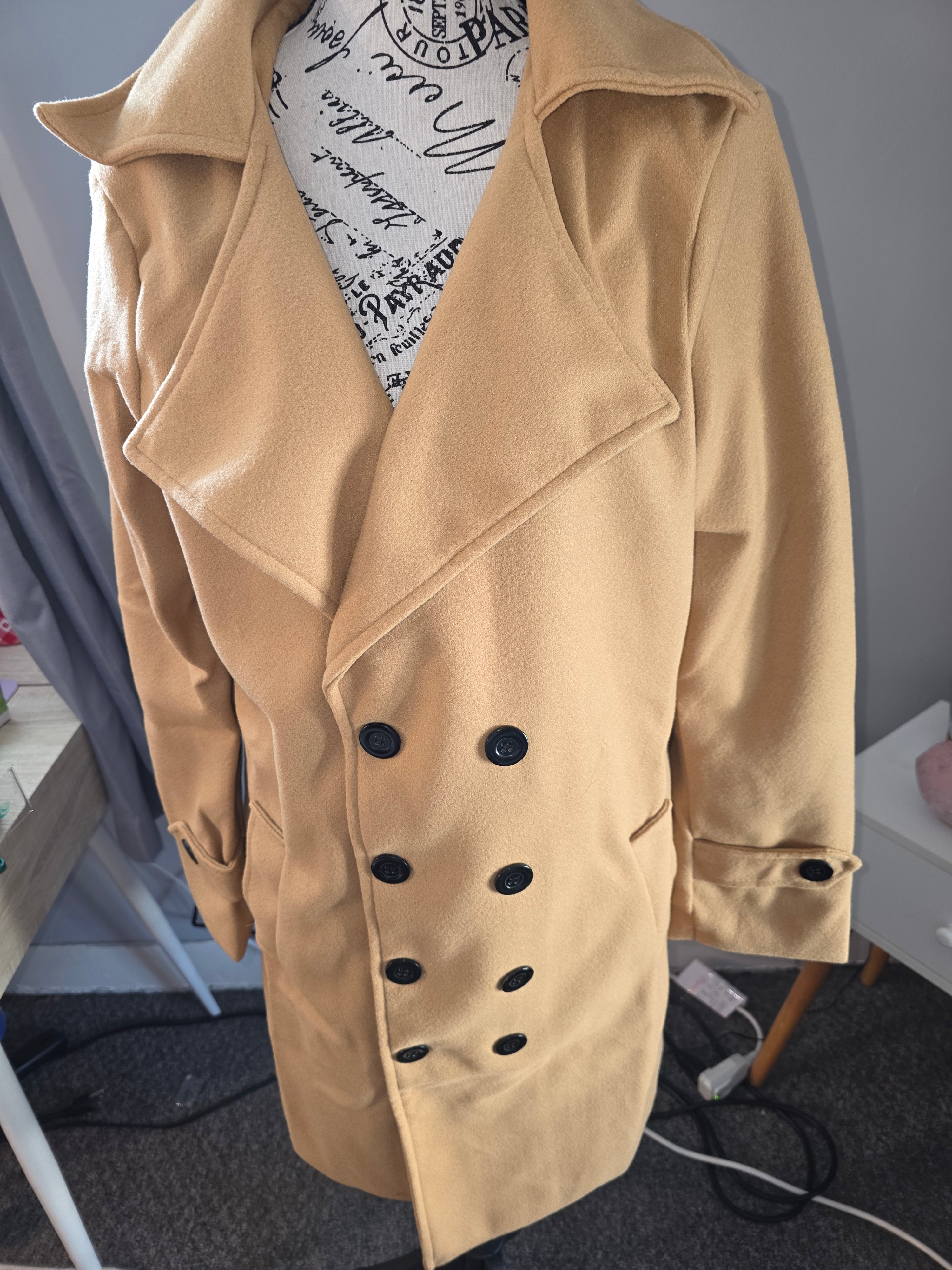Heavy peacoat