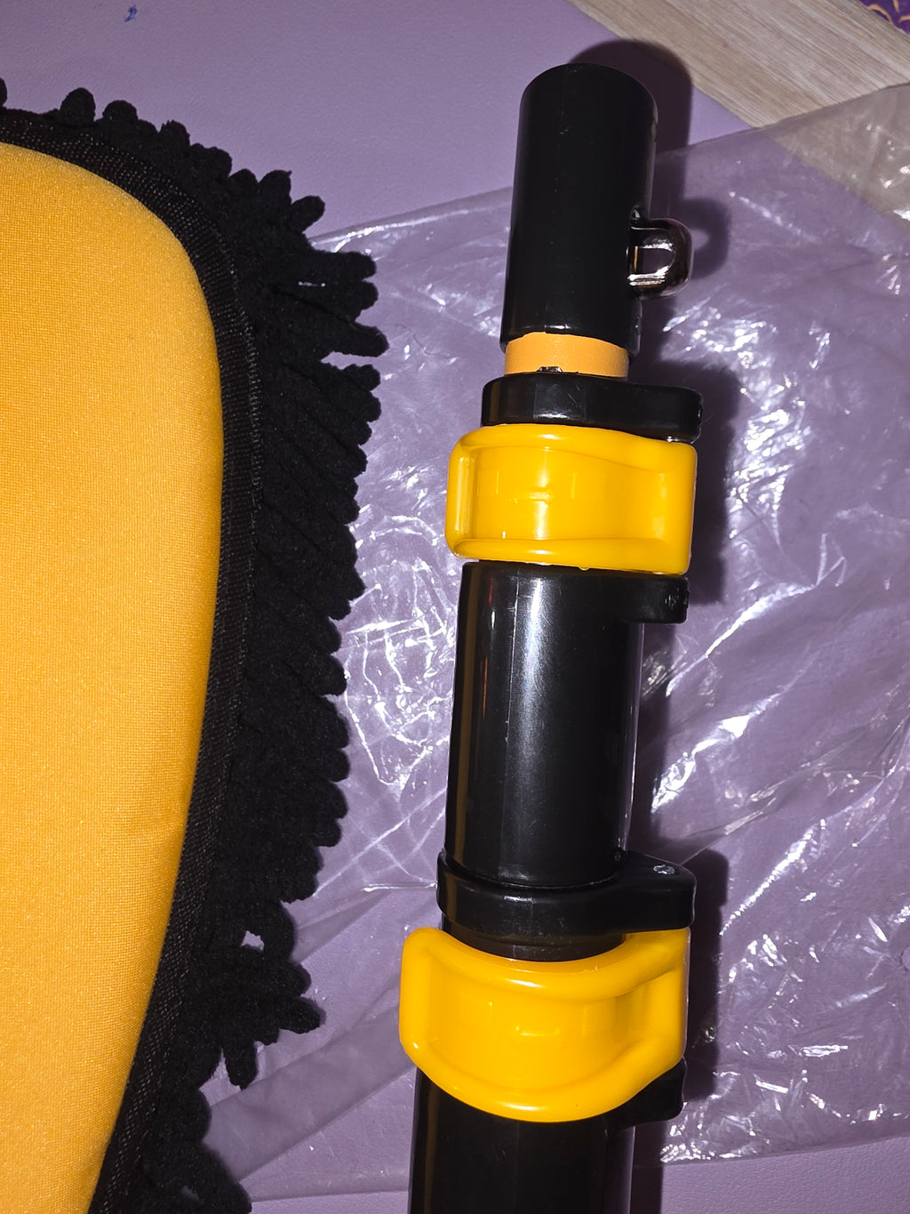 Duster / mop for car