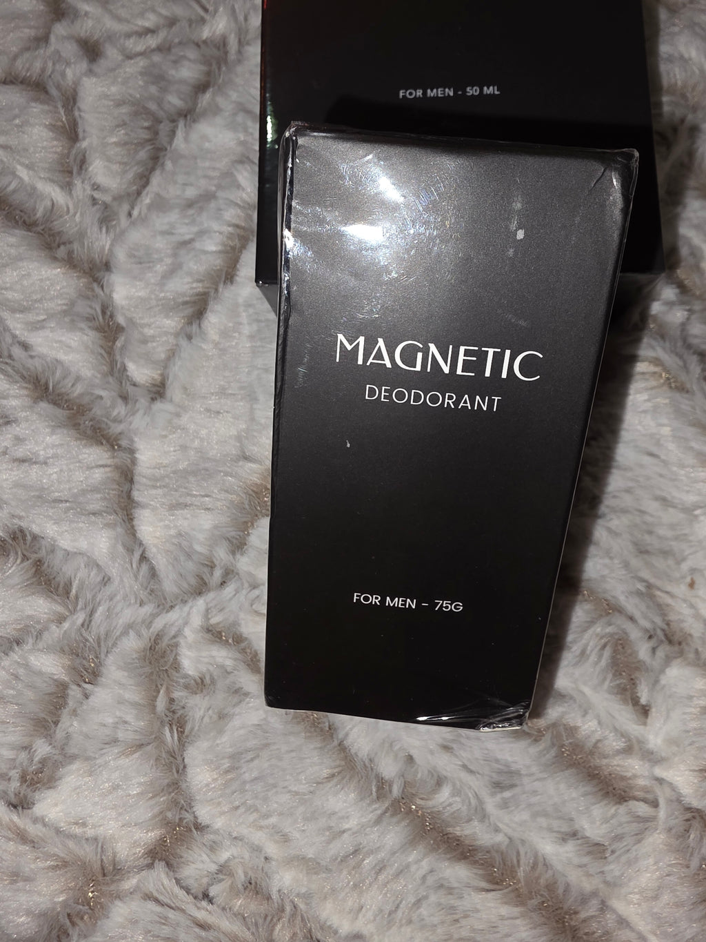 MAGNETIC PARFUM AND DÉODORANT SET FOR MEN