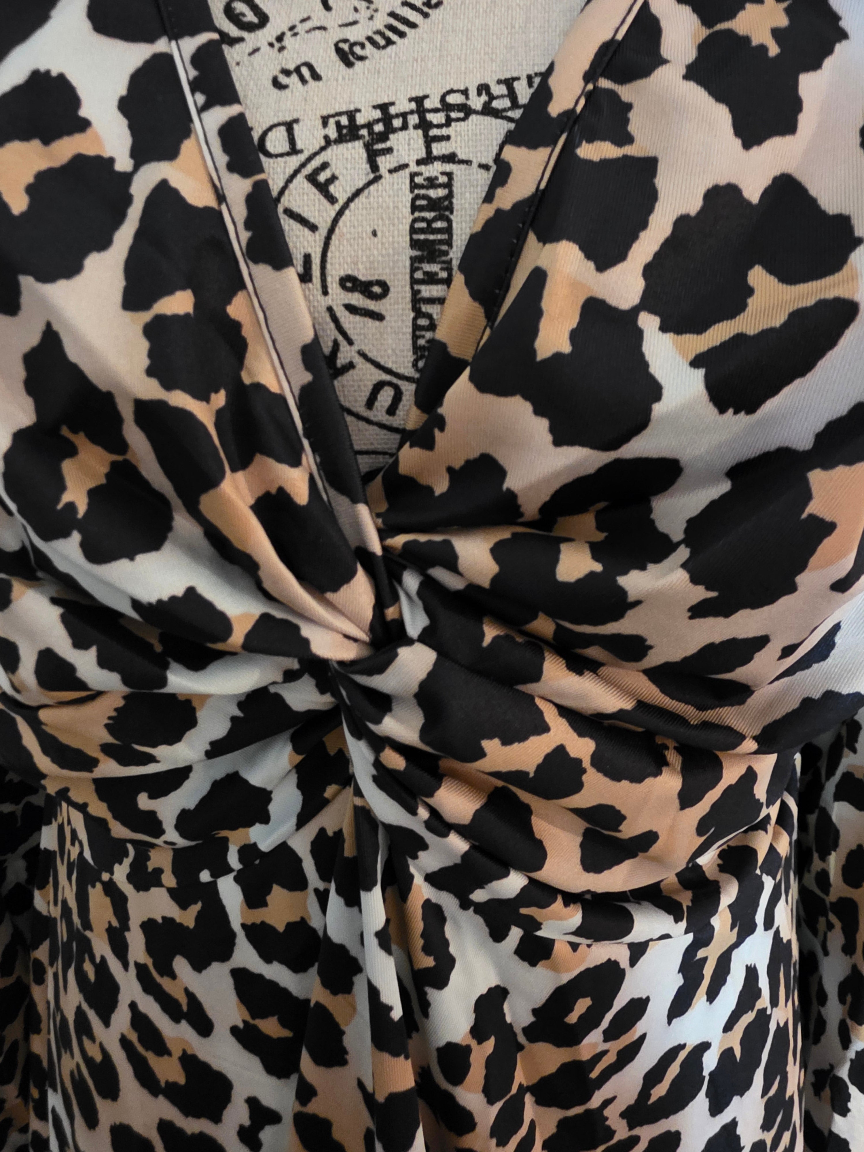 Light weight womens top