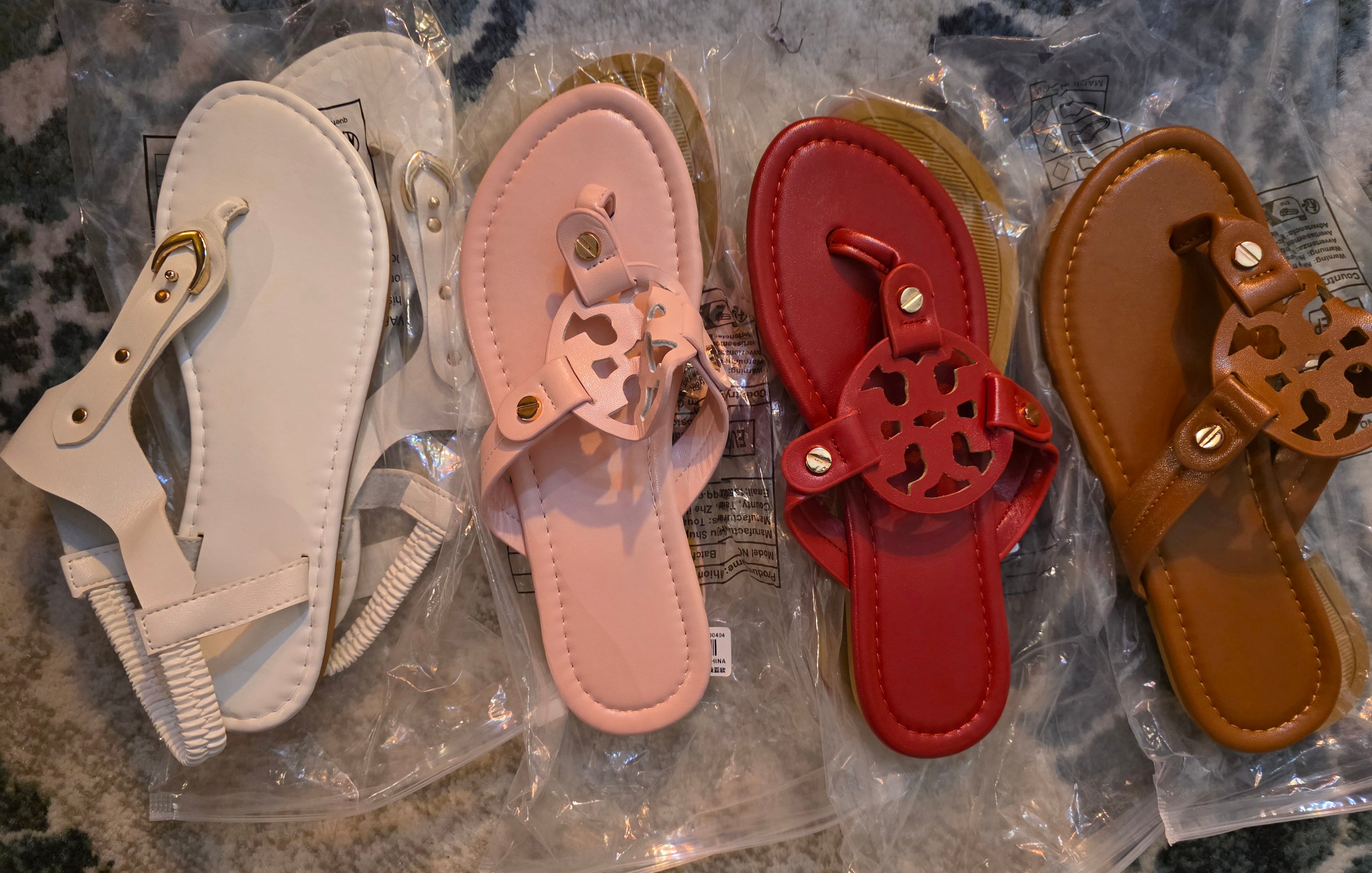 Pack of 4 pairs of flat sandels