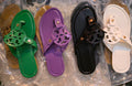 Set of 4 pairs of flat sandels
