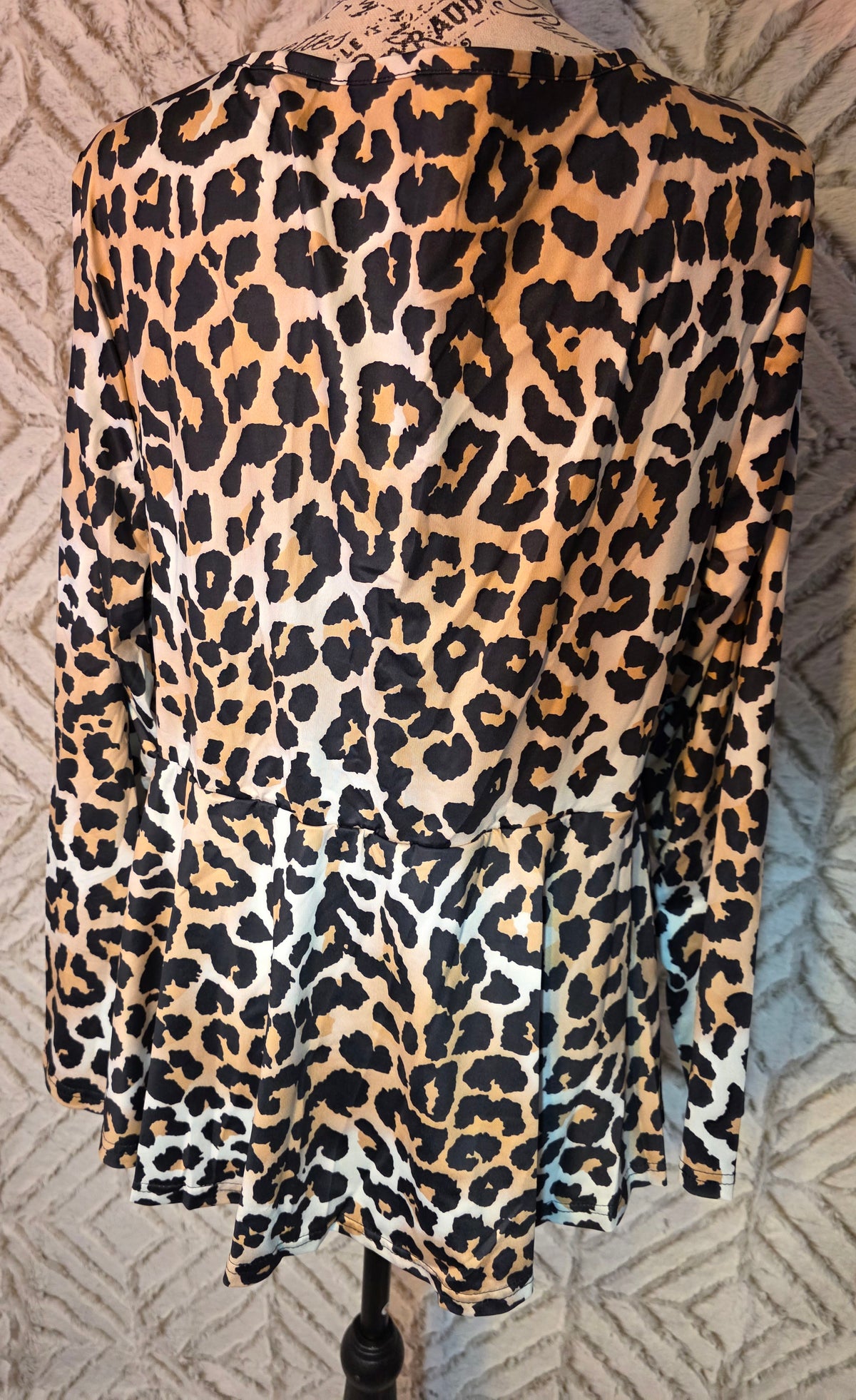 Light weight womens top