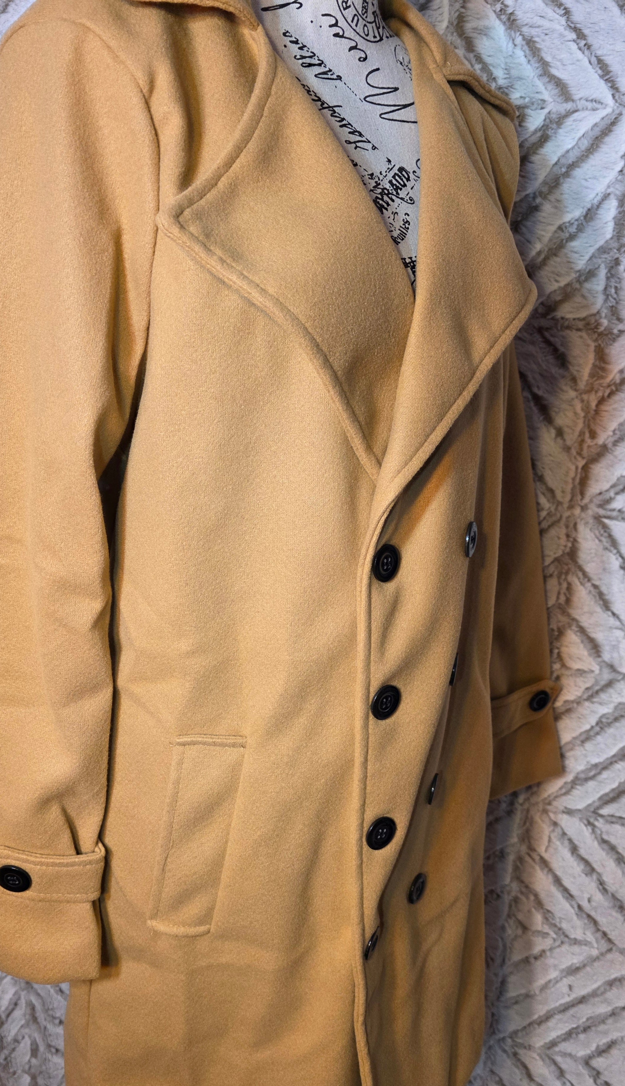 Heavy peacoat