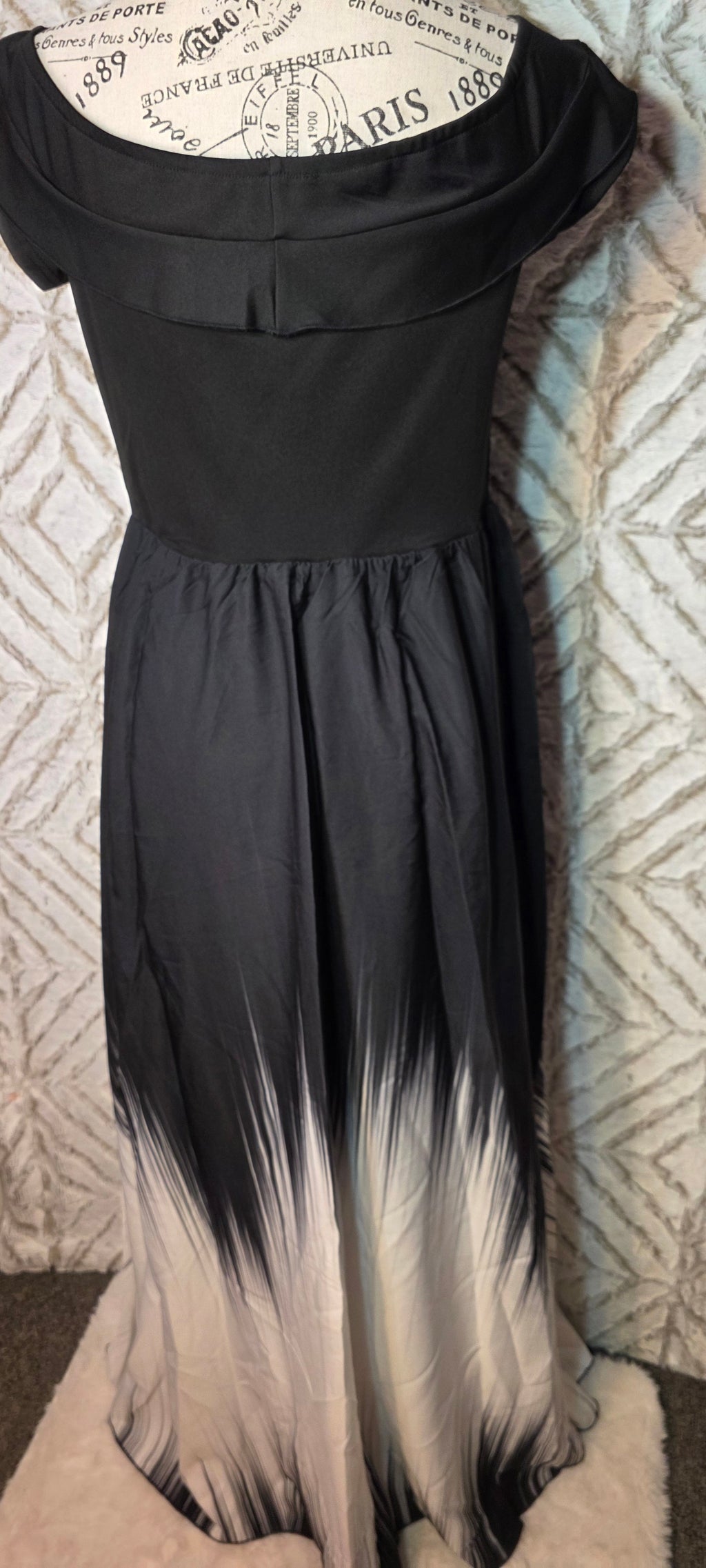 Maxi dress very nice