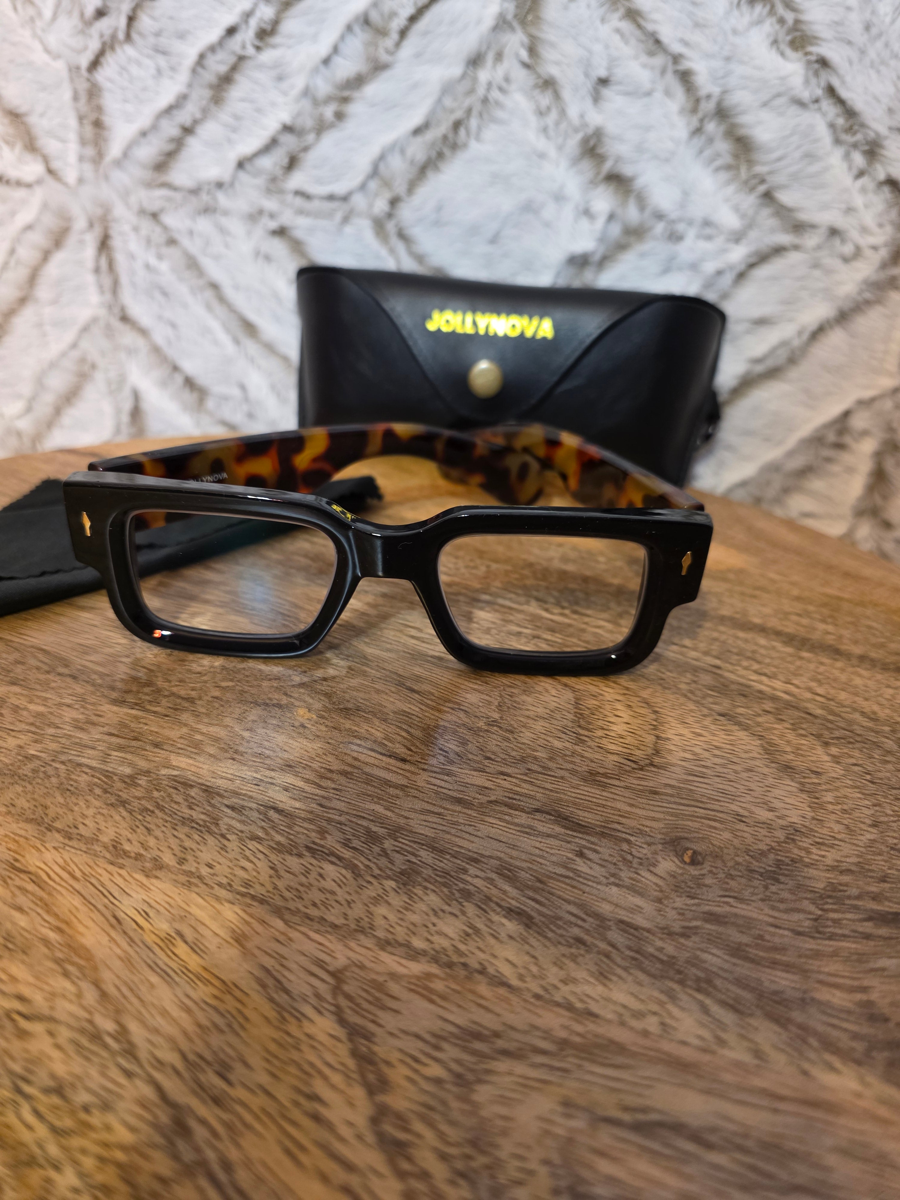 Jollynova glasses for a different look or just to have fun