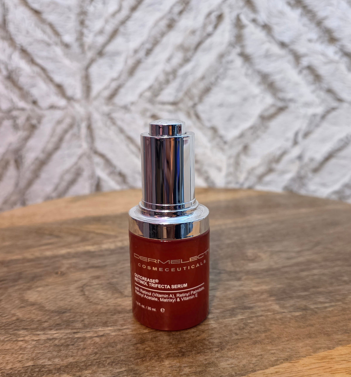 Dermelect outcrease retinol trifecta serum