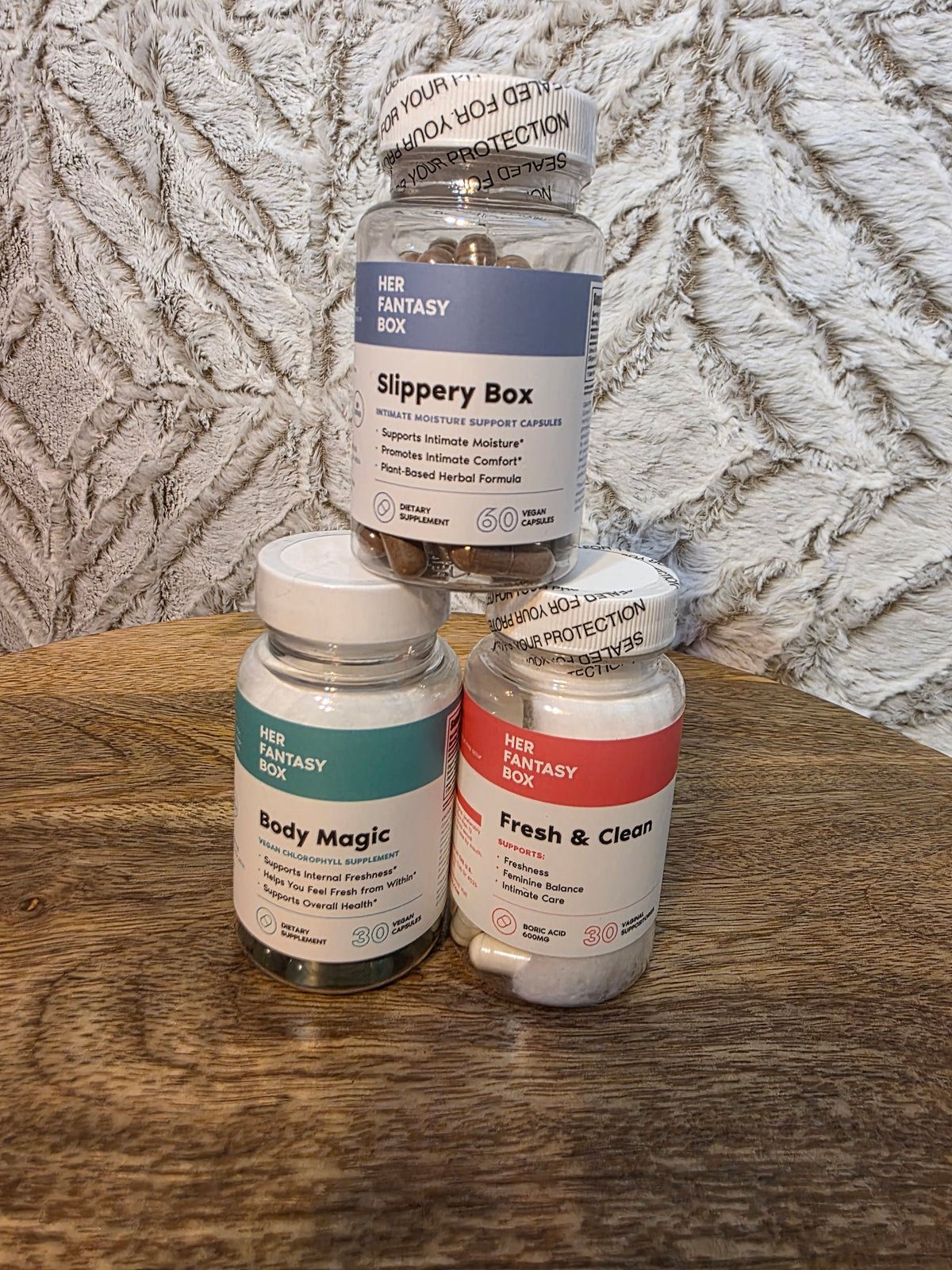 Female health set of 3 suppléments