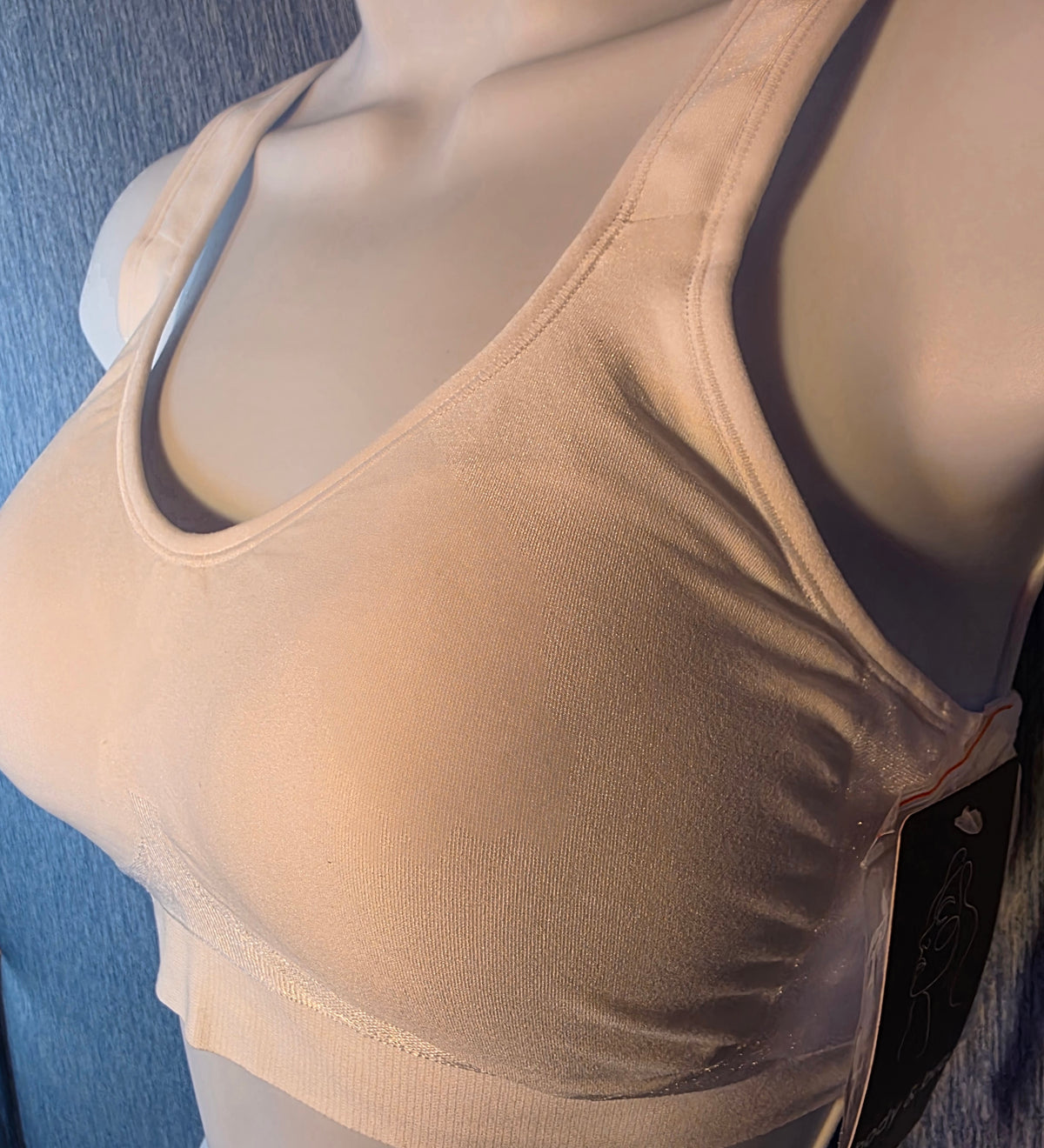 Body & Bra white size meduim