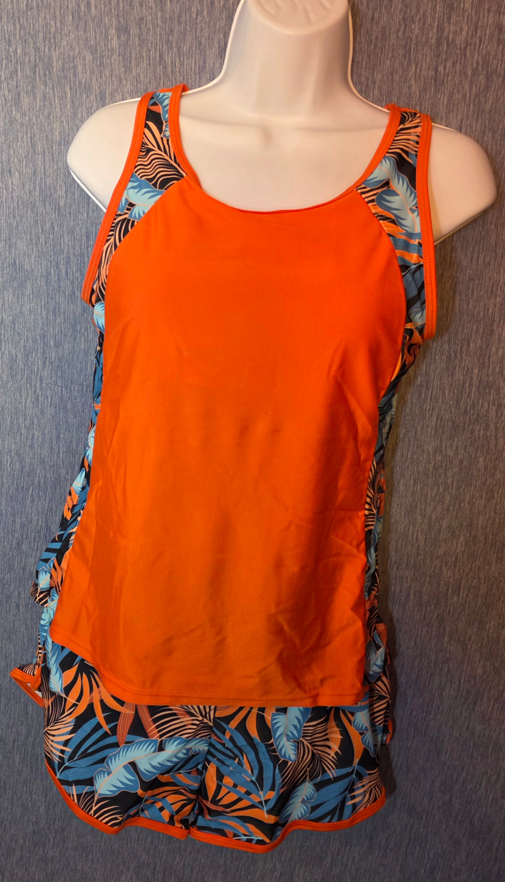 Swim shorts and top built in braw and underwear