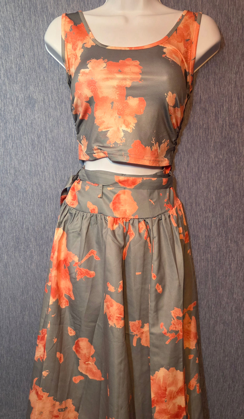 2 piece skirt and crop top