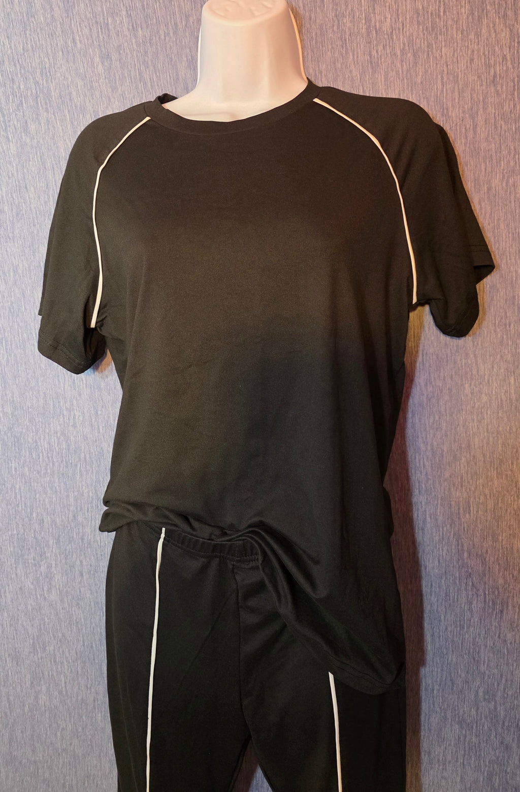 2 piece outfit for around the house or a day out and about