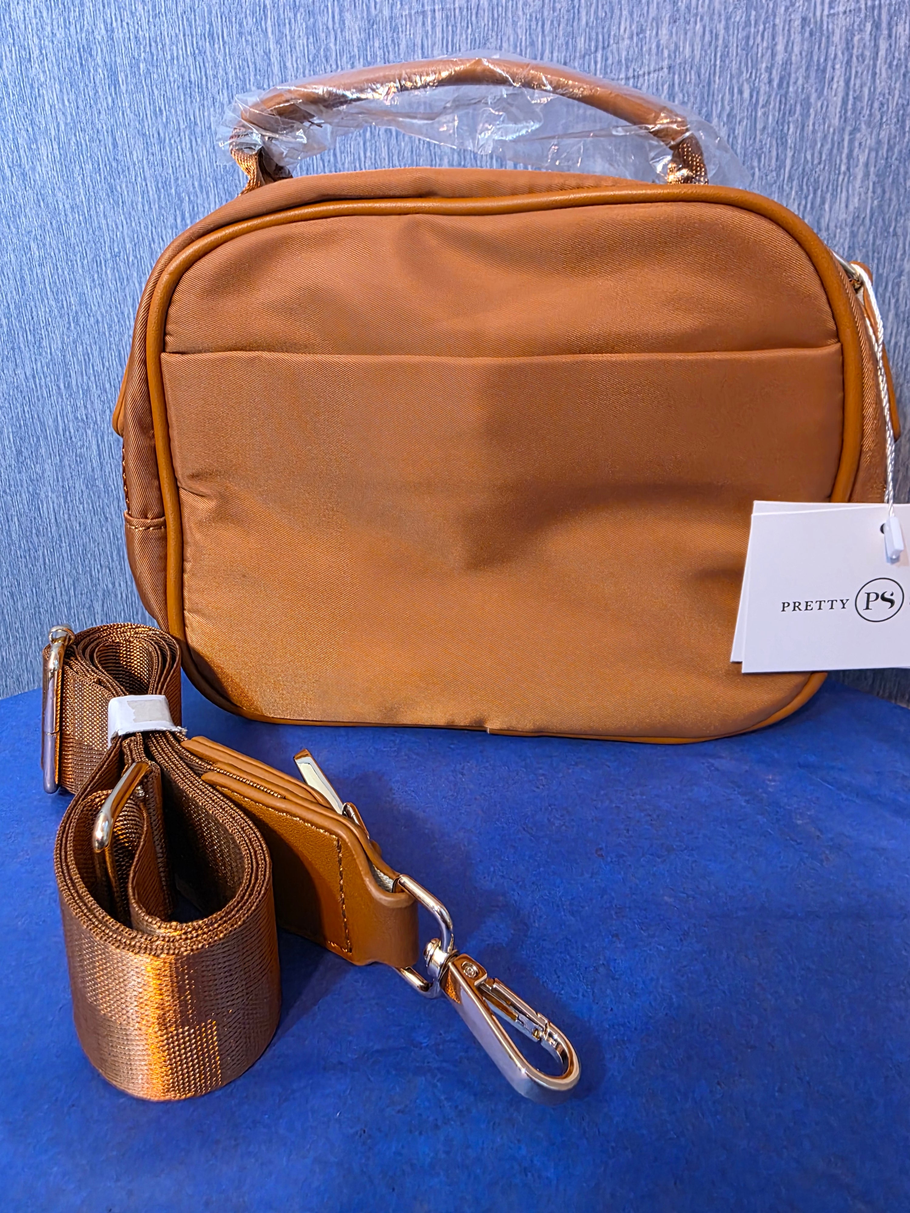 Nisha Nylon Crossbody bag By Pretty Simple