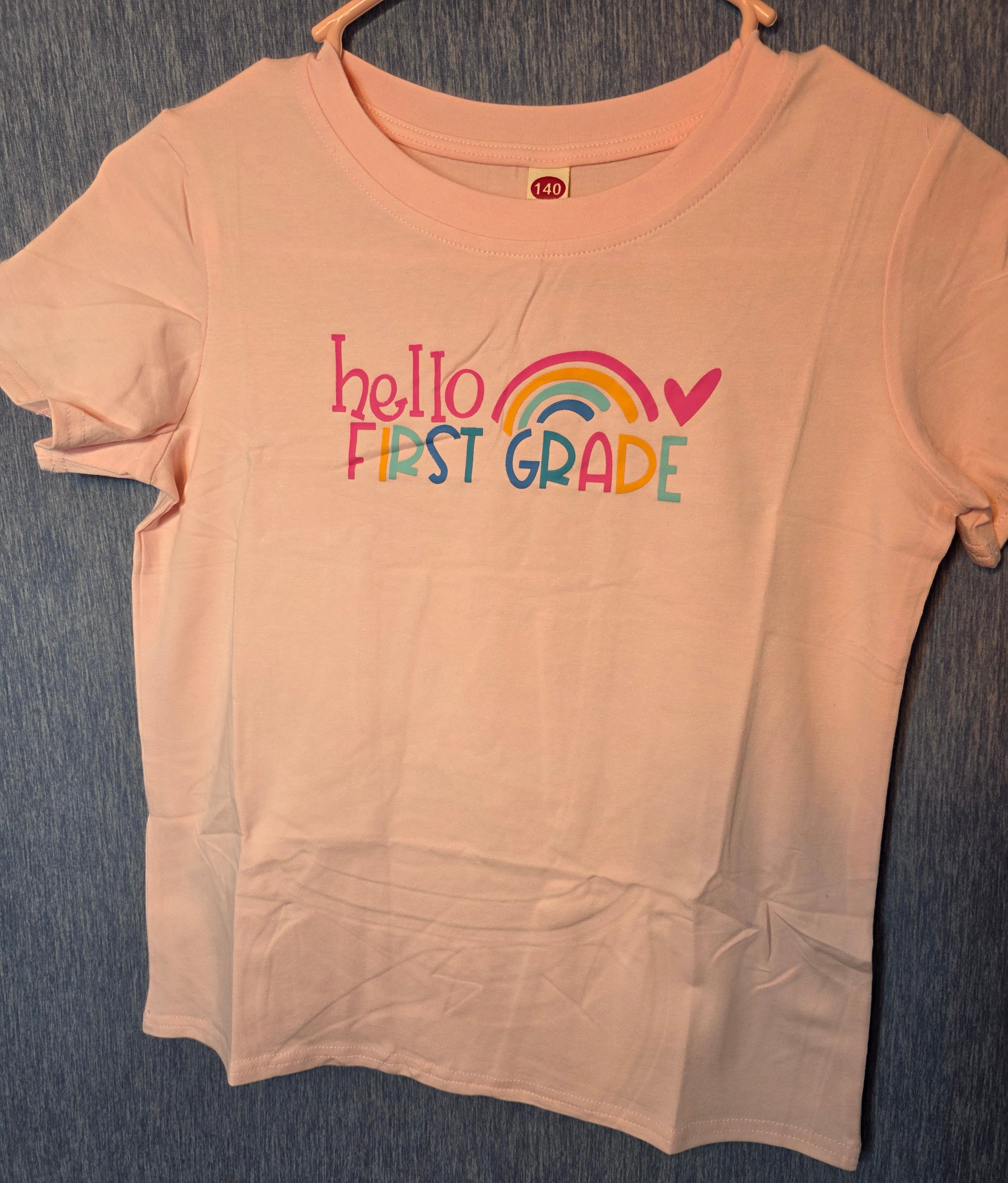 Little girls hello first gradé t-shirt