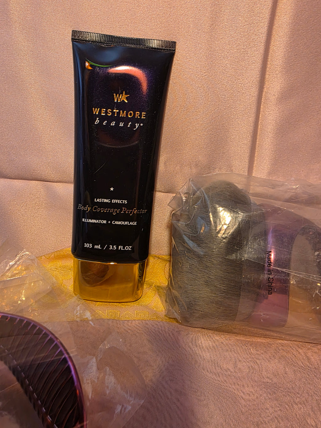 Westmore Beauty Bundle 2 Brushes and 1 eye-liner in ultra black and 1 Lasting Effects Body Coverage Perfector 3.5 oz