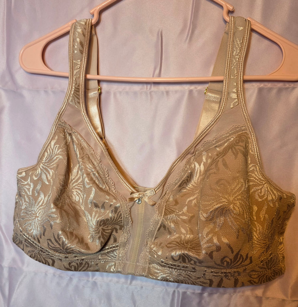 Bra size reads 3XL