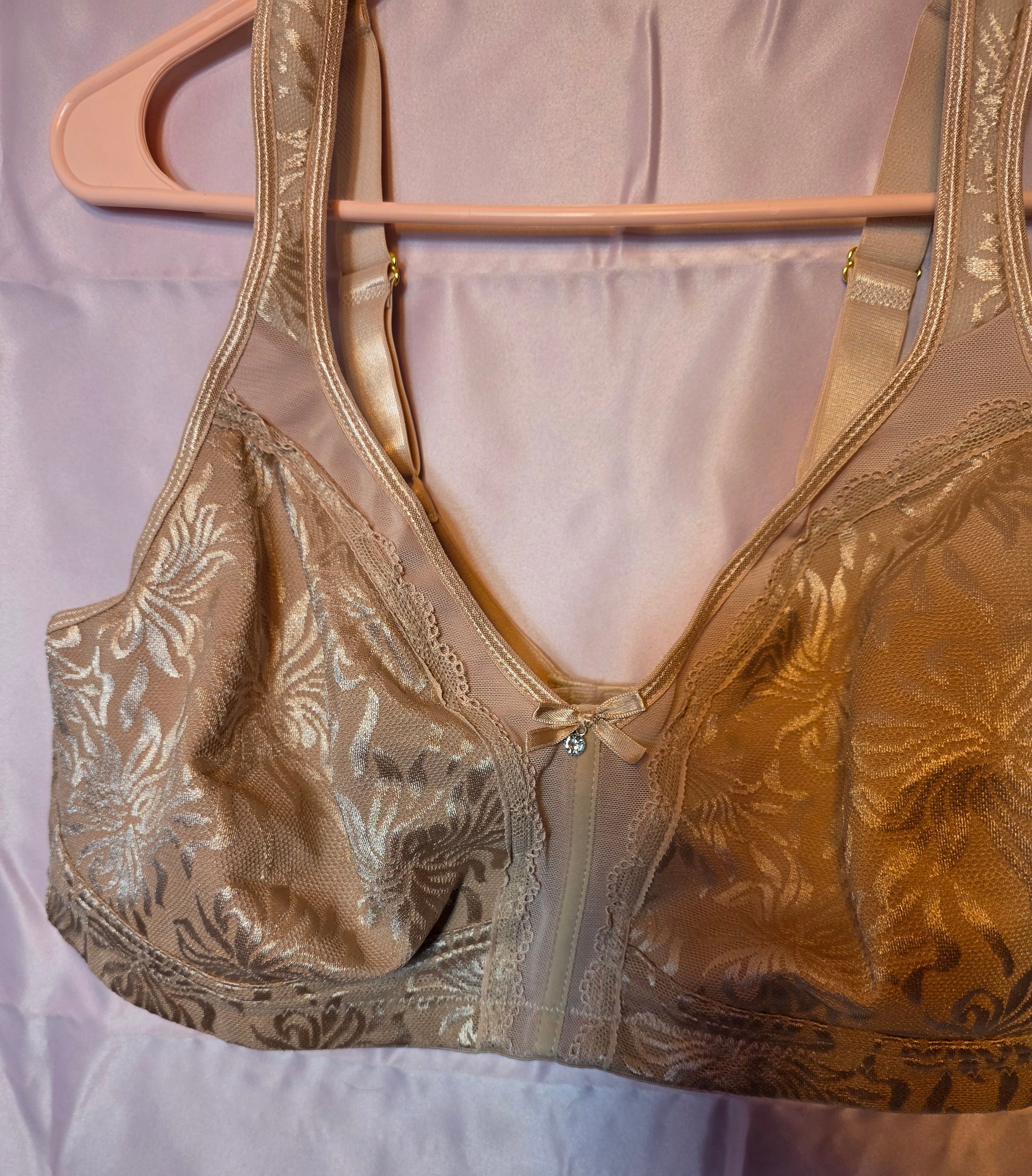 Bra size reads 3XL