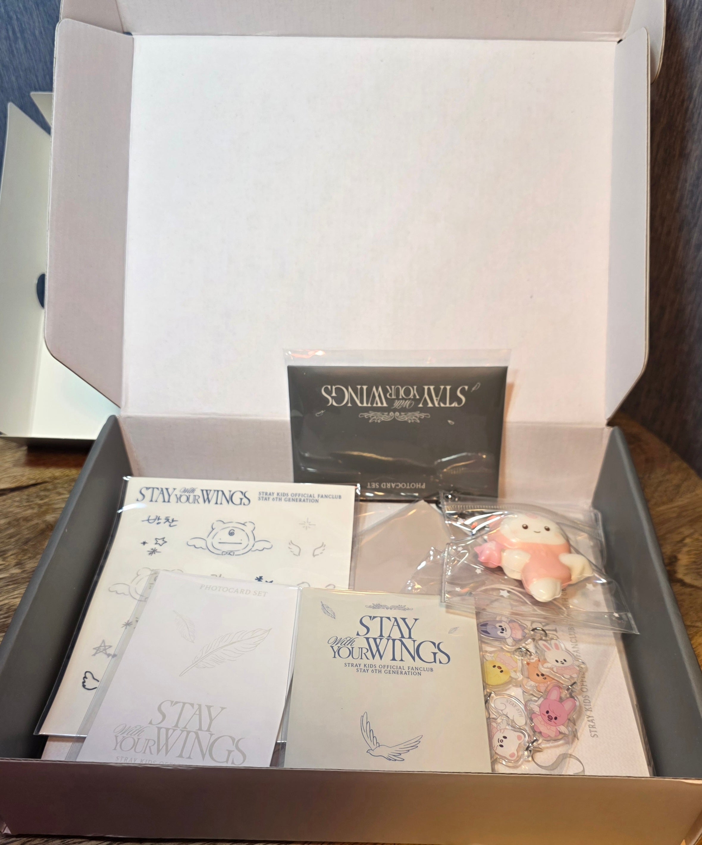 Stay with your wings fan club package