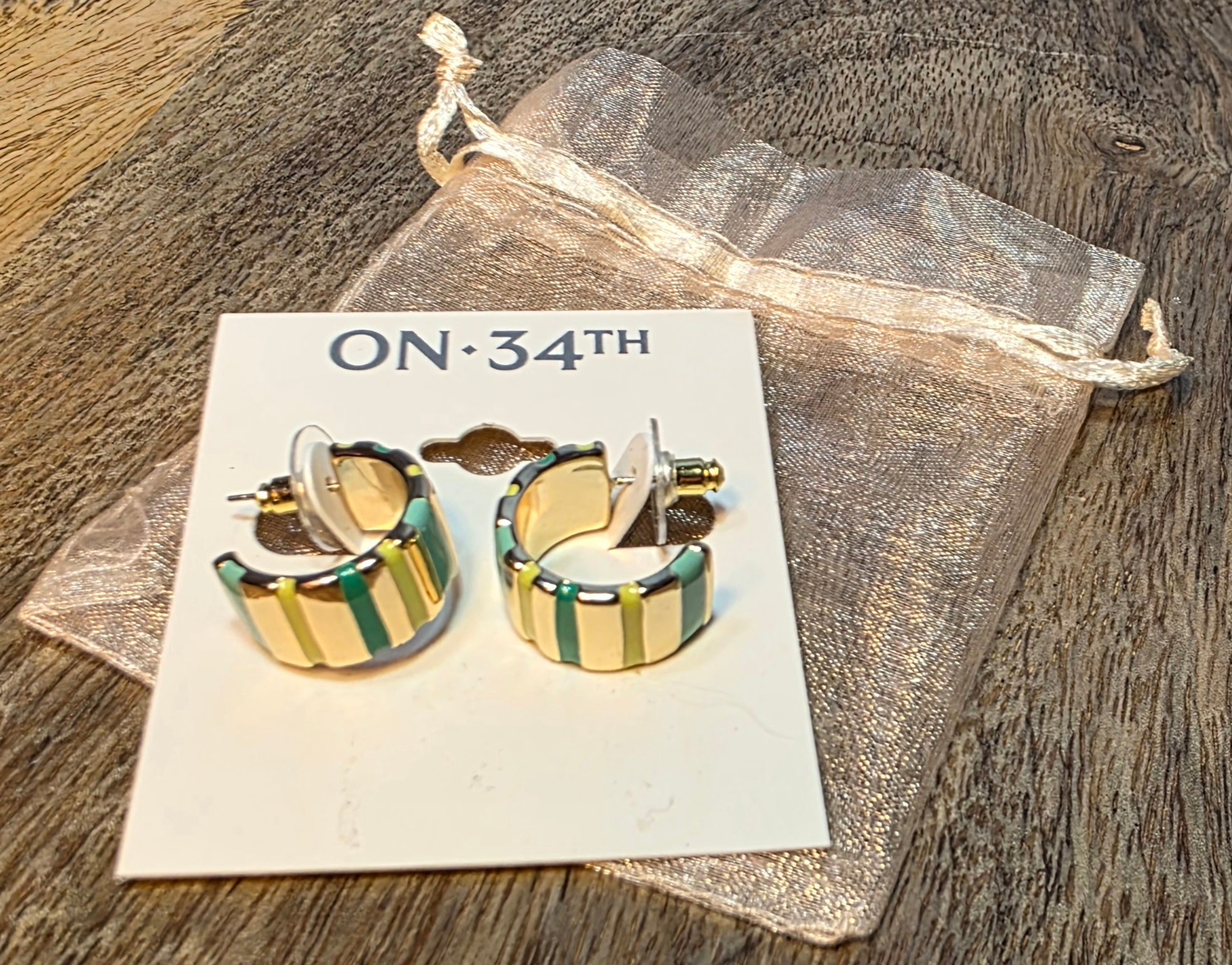 ON 34th street hoop ear rings