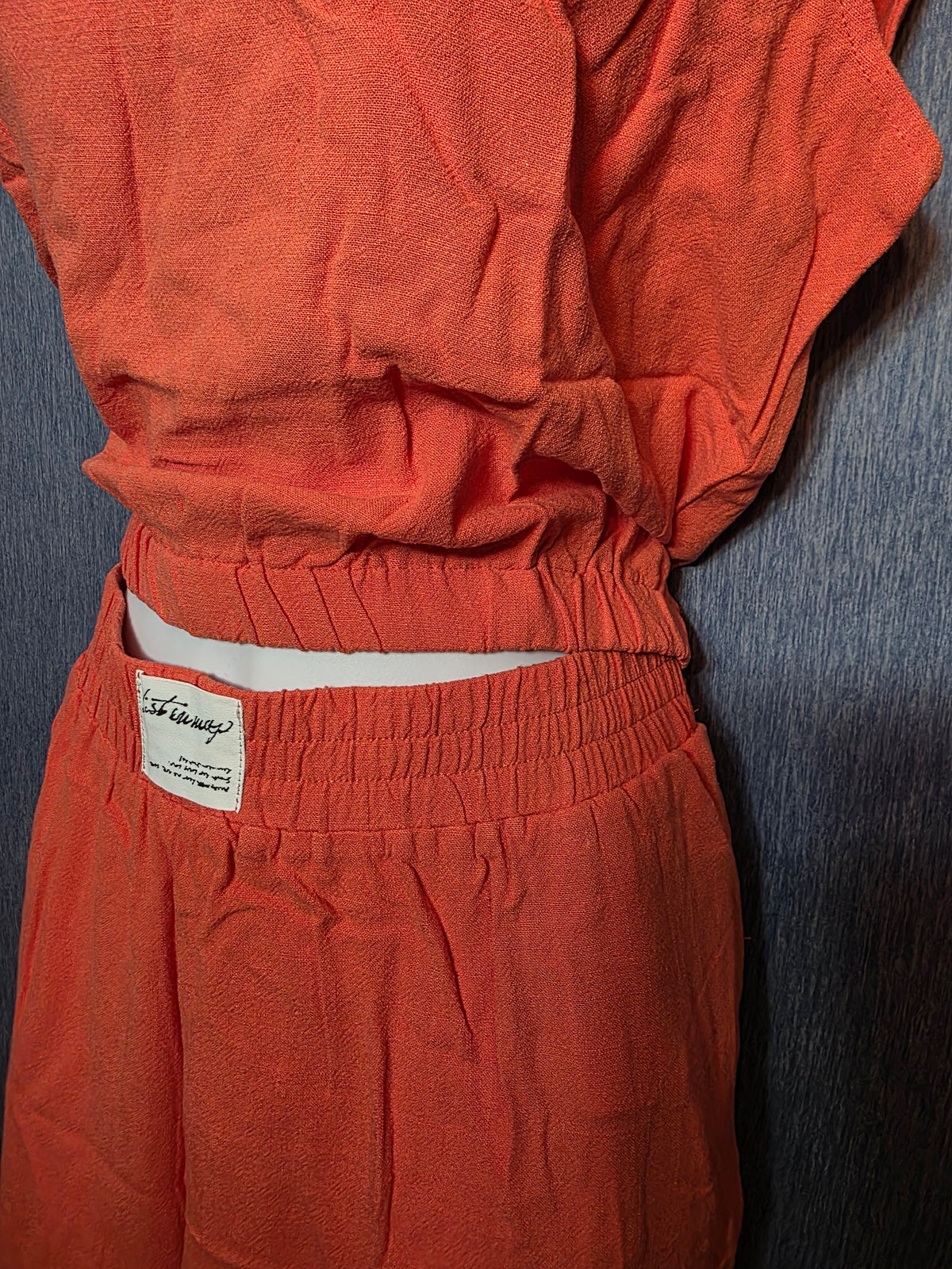 2 piece pants and crop top size XL