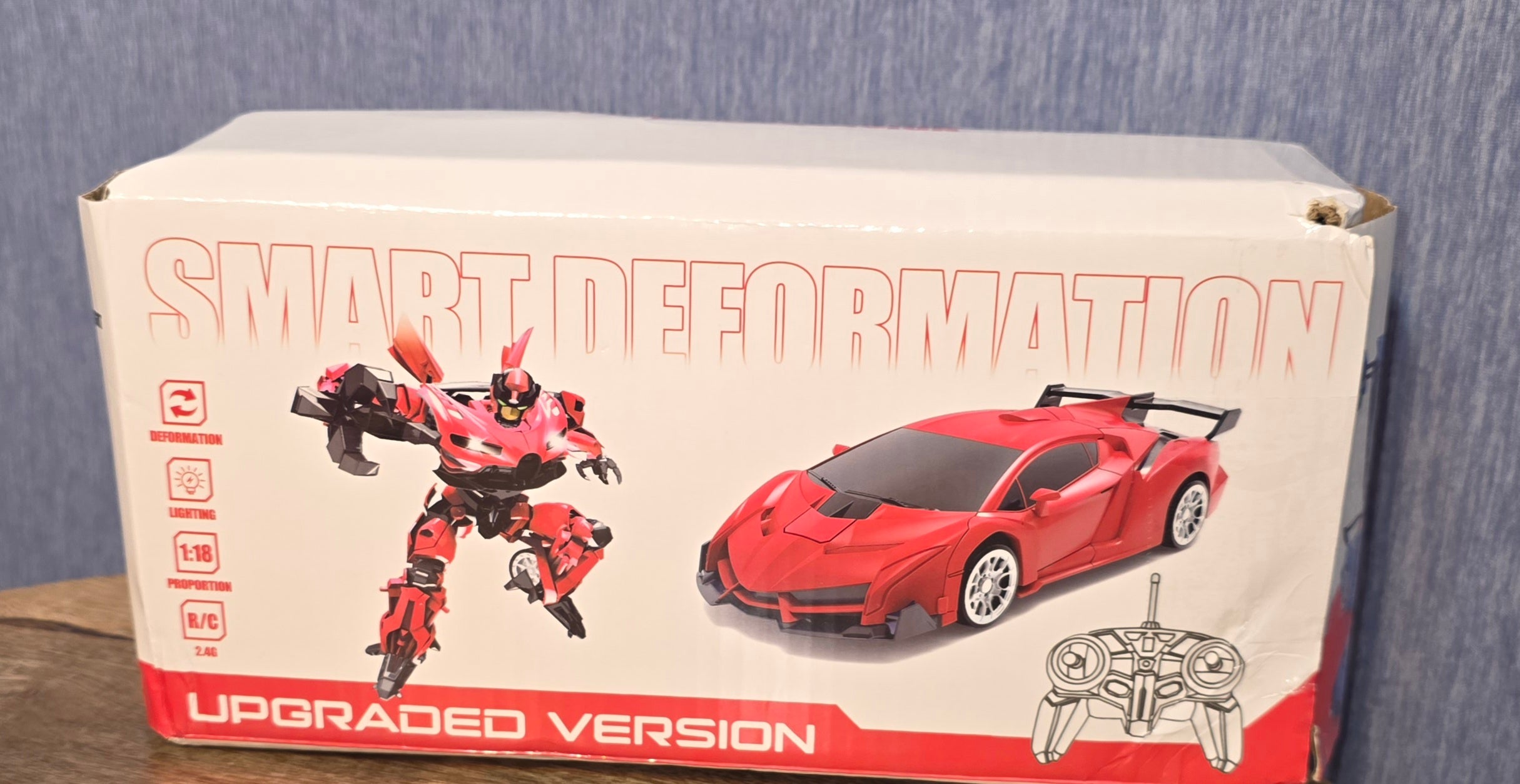 Smart Déformation car turns into robot
