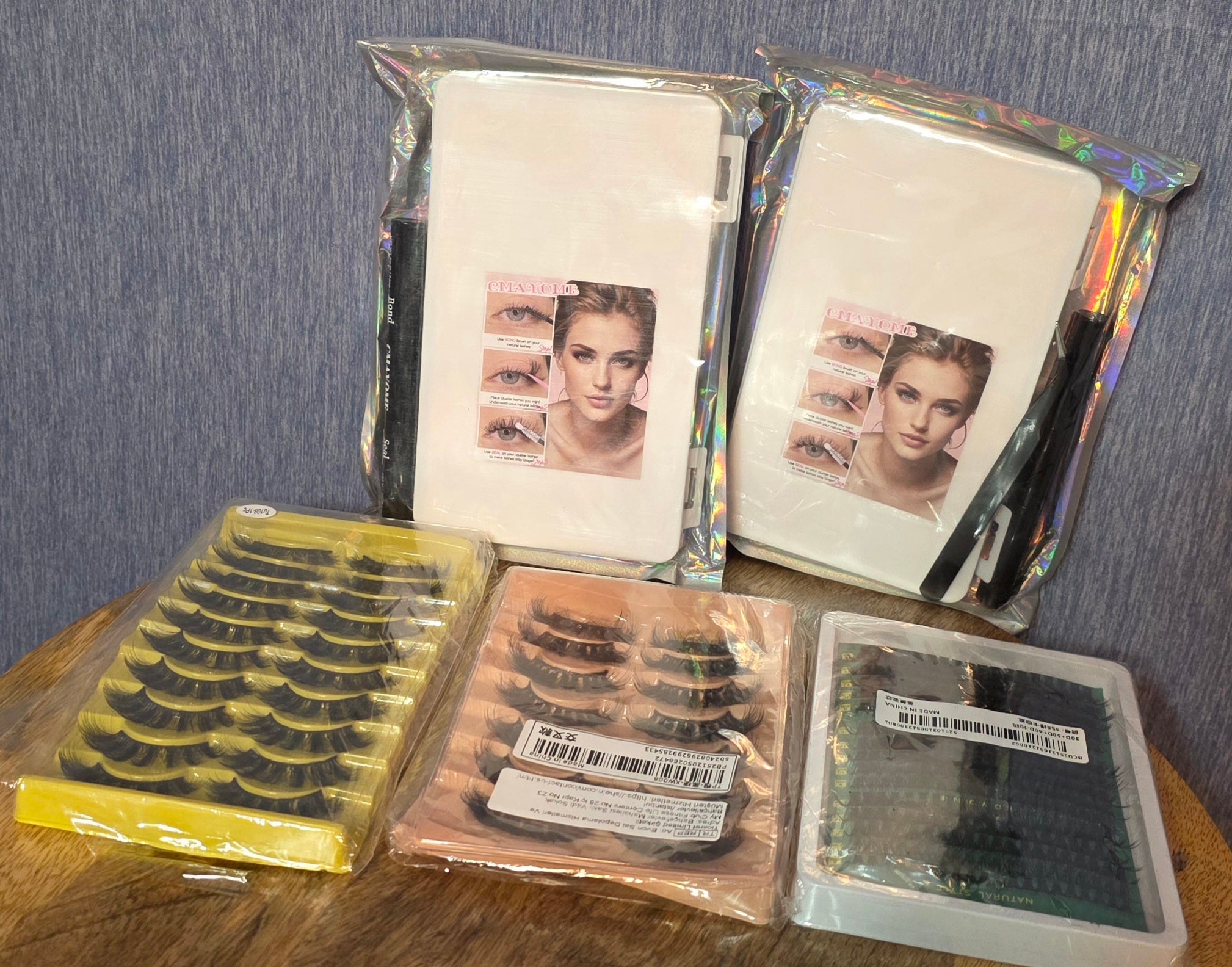 Eyelash Bundle 2 kits with 3 extra packs of diff length lashes