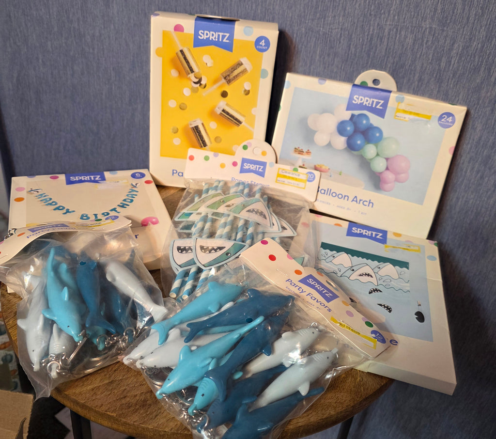 SHARK PARTY 15 piece birthday set clearance !