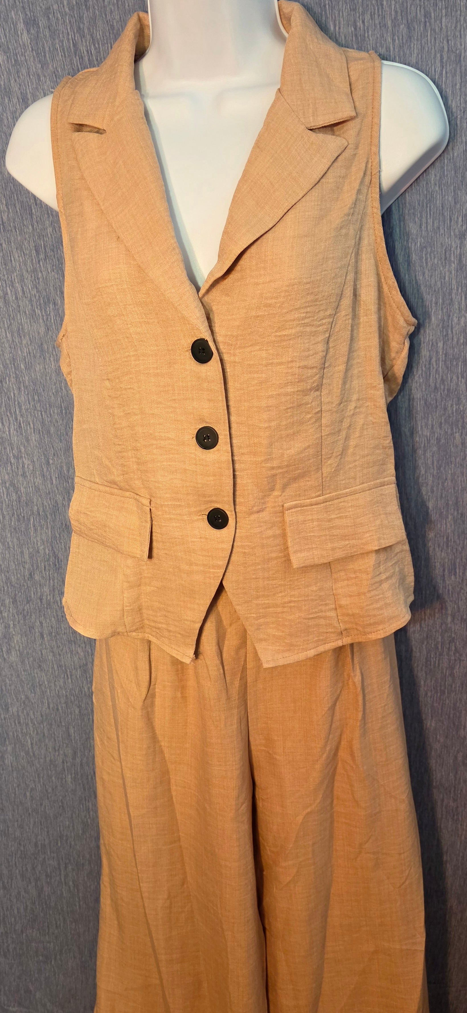 2 piece outfit pants and top