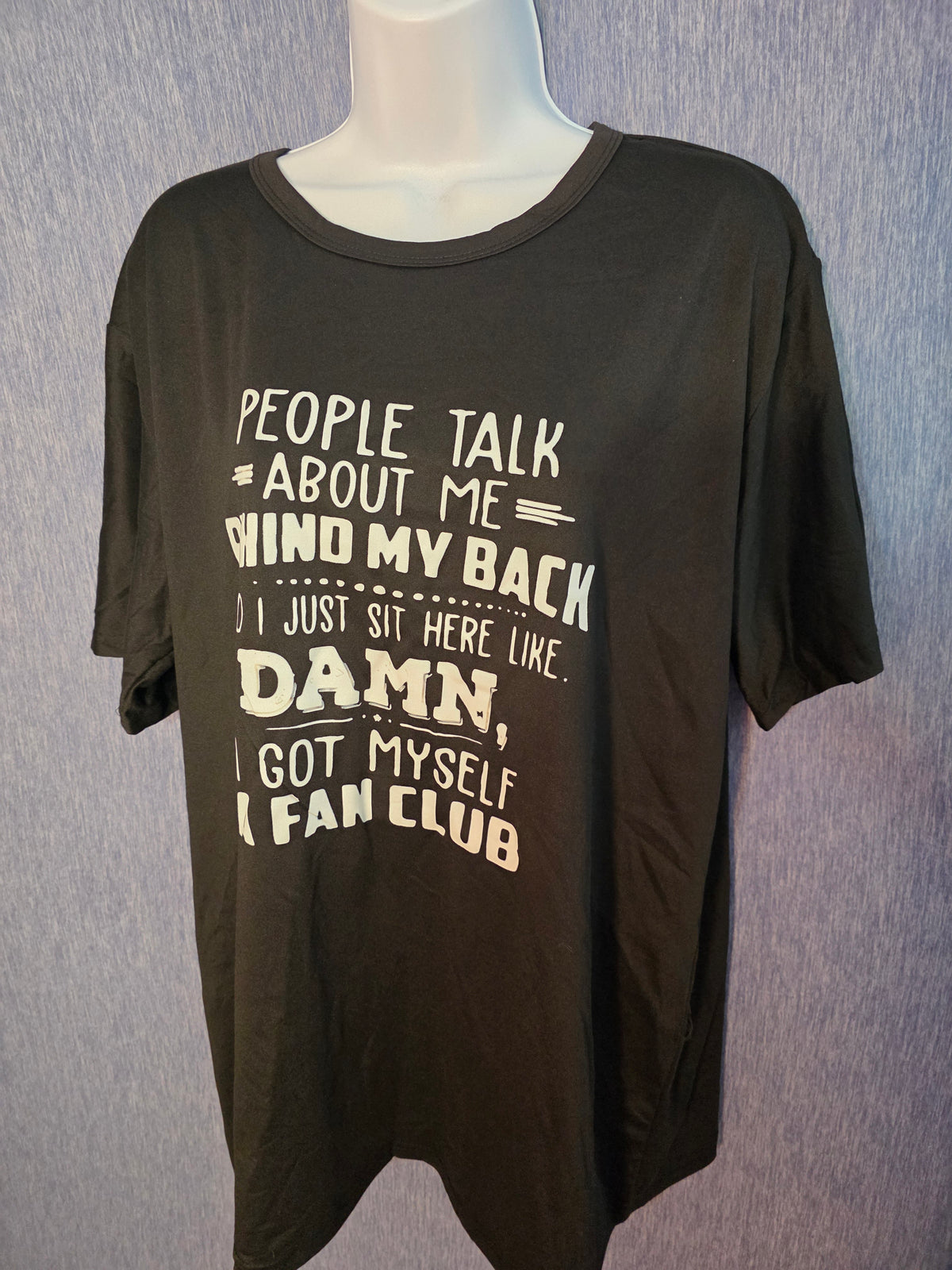 T-shirt size XL