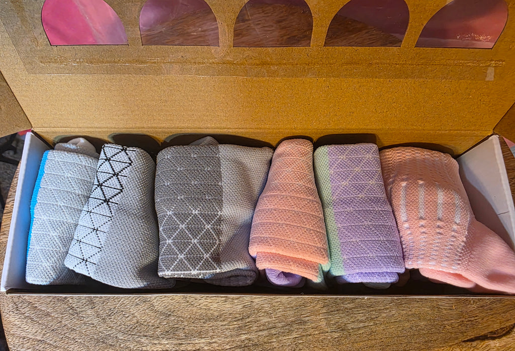 5 pair of ankel compression socks