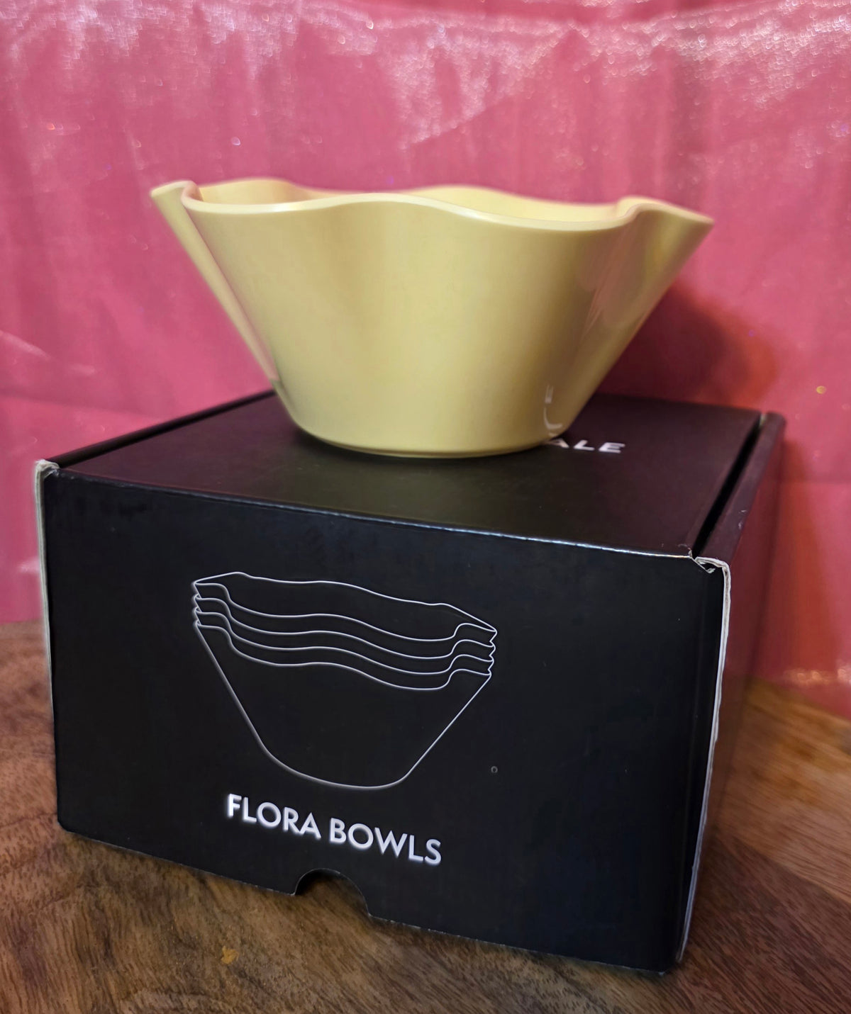 Greg Natale Flora Bowls 4 piece set