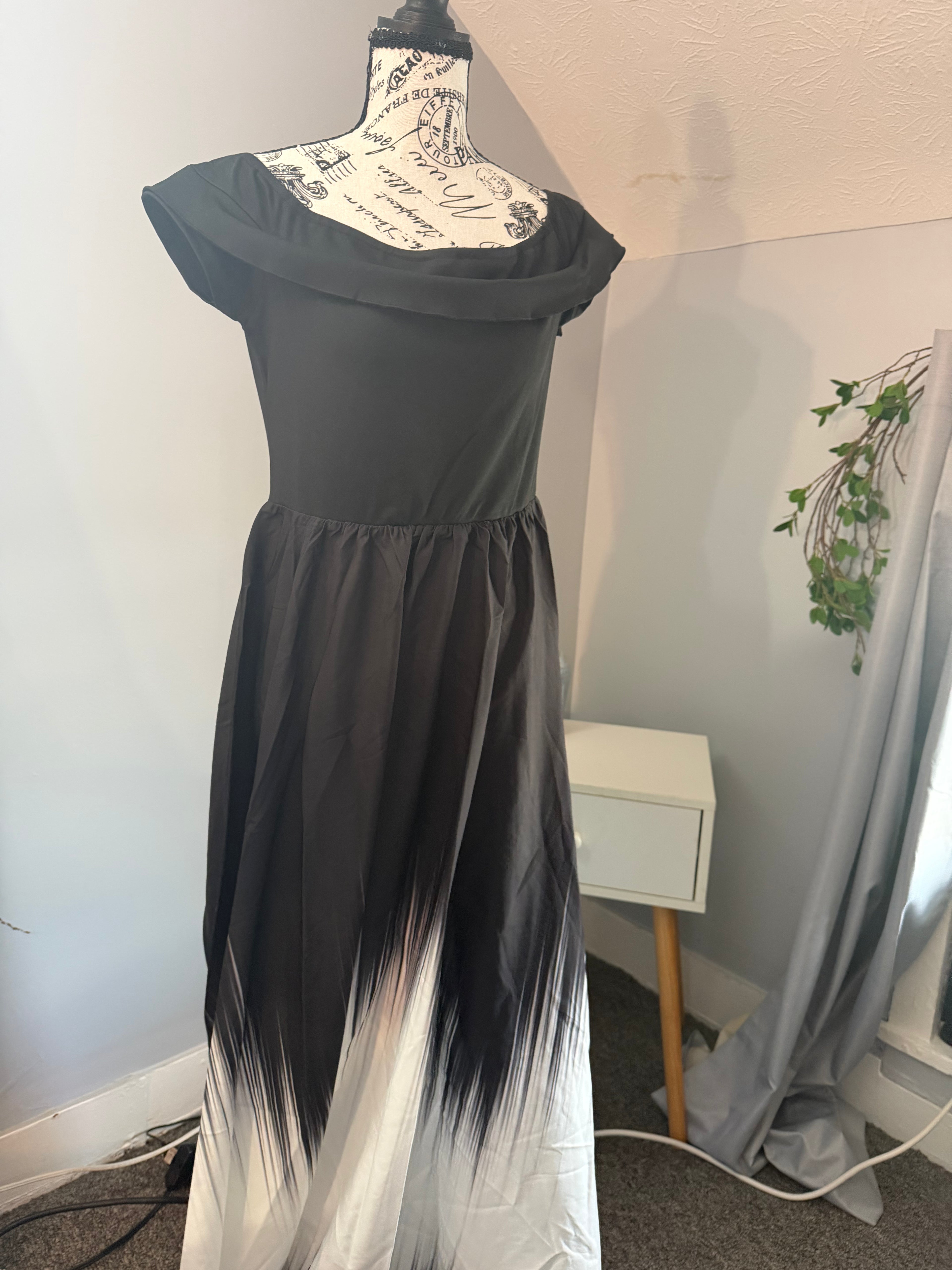 Maxi dress very nice
