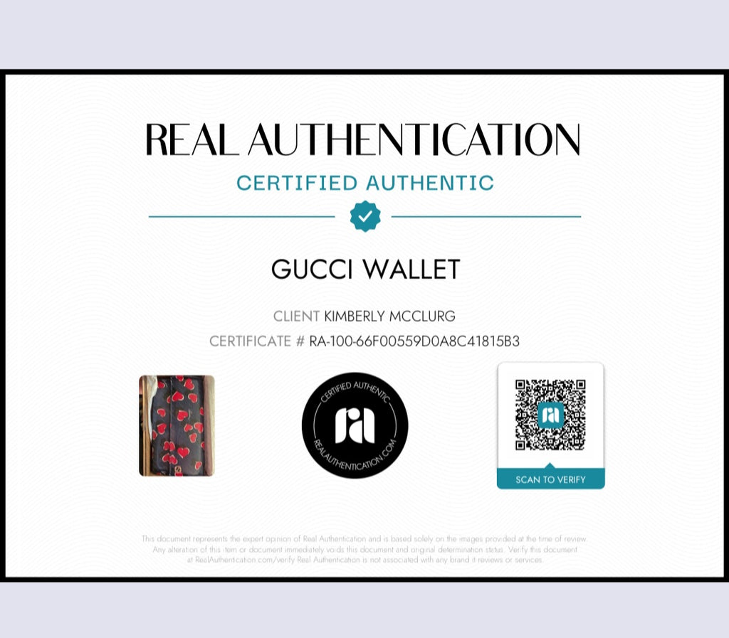 Gucci wallet / never used