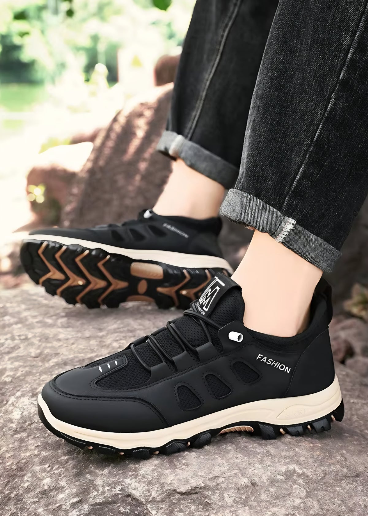 FME shoe in black size US womens 9 mens 7 (40)