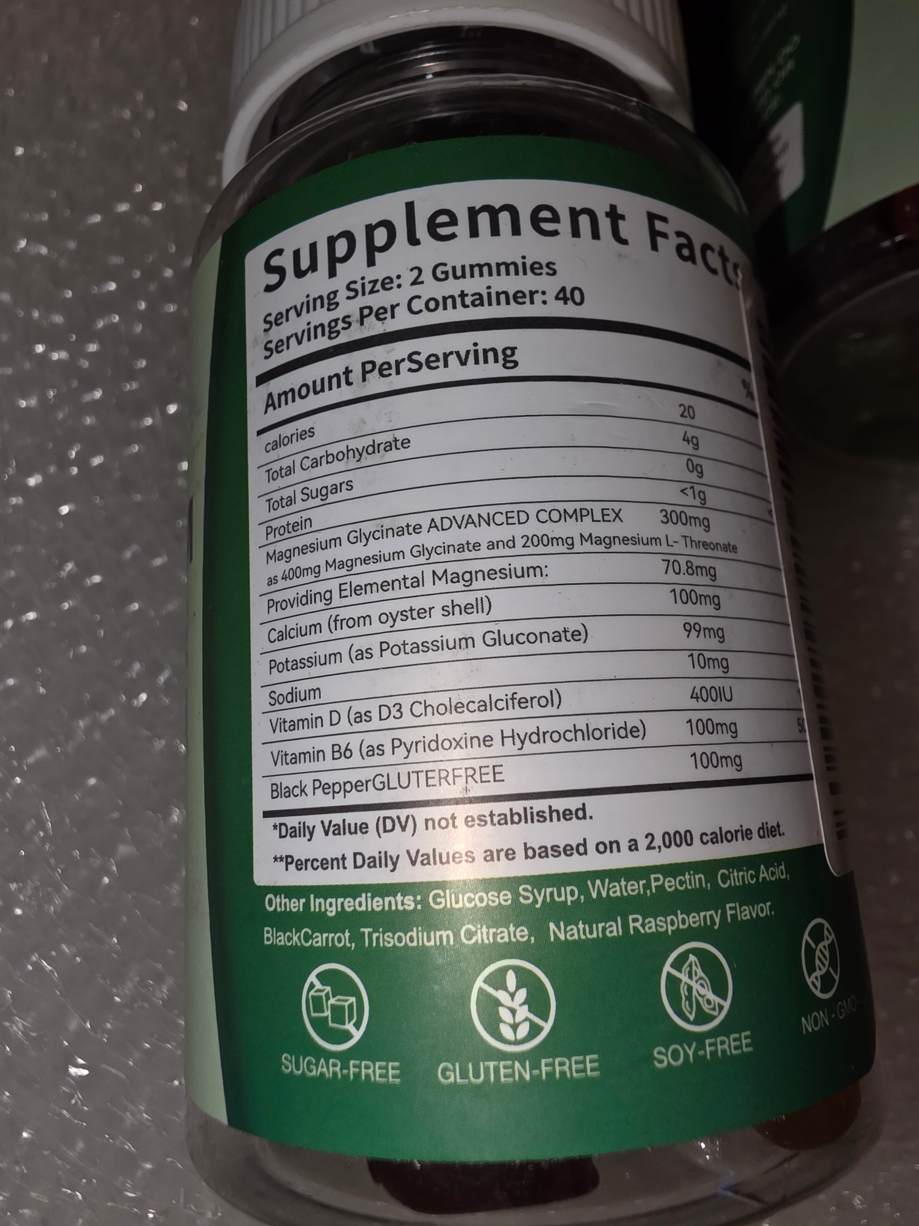2 new bottles of Magnésium gummies 80 in each